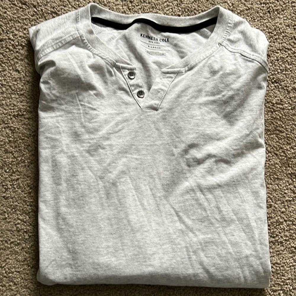 Kenneth Cole New York Men’s Long Sleeve Henley XL